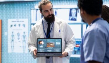 AI Predictive Analytics in Healthcare: How It Helps Providers?